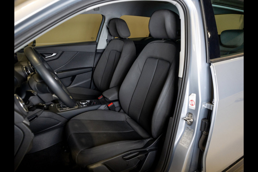 Audi Q2 35 TFSI Advanced edition / 150pk / Stoelverwarming / Adaptieve cruise control / Elektrische achterklep /