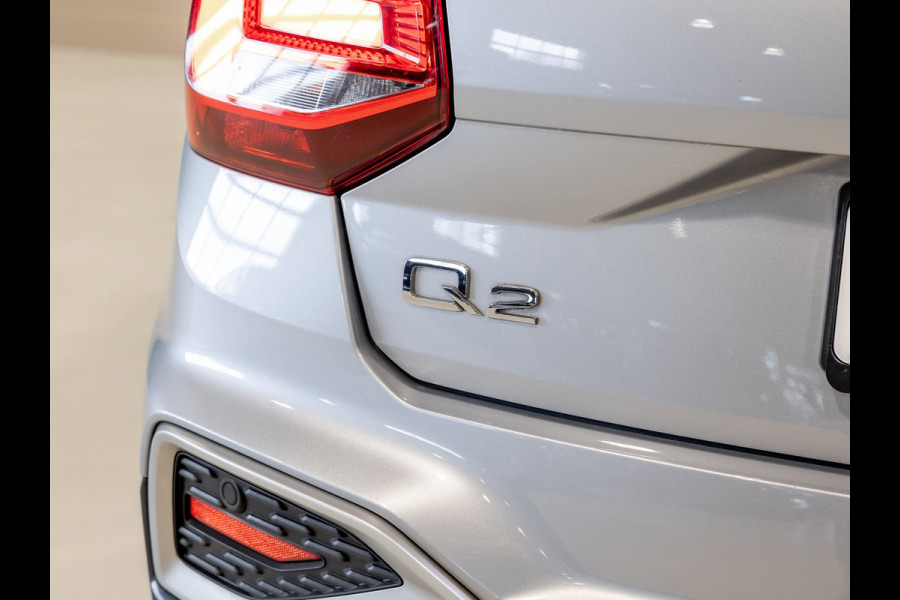 Audi Q2 35 TFSI Advanced edition / 150pk / Stoelverwarming / Adaptieve cruise control / Elektrische achterklep /