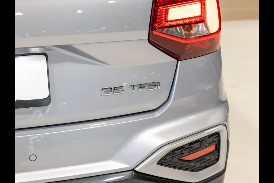 Audi Q2 35 TFSI Advanced edition / 150pk / Stoelverwarming / Adaptieve cruise control / Elektrische achterklep /