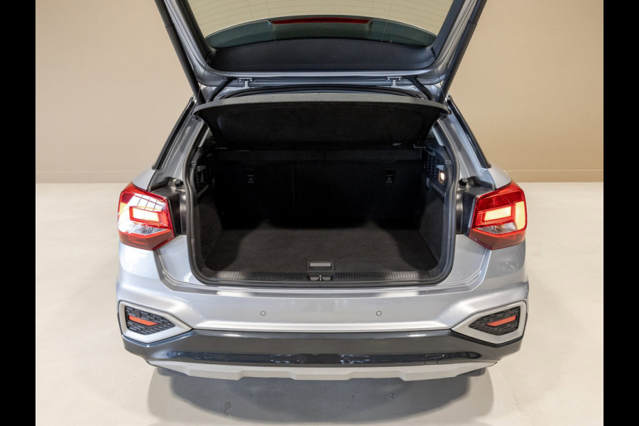 Audi Q2 35 TFSI Advanced edition / 150pk / Stoelverwarming / Adaptieve cruise control / Elektrische achterklep /