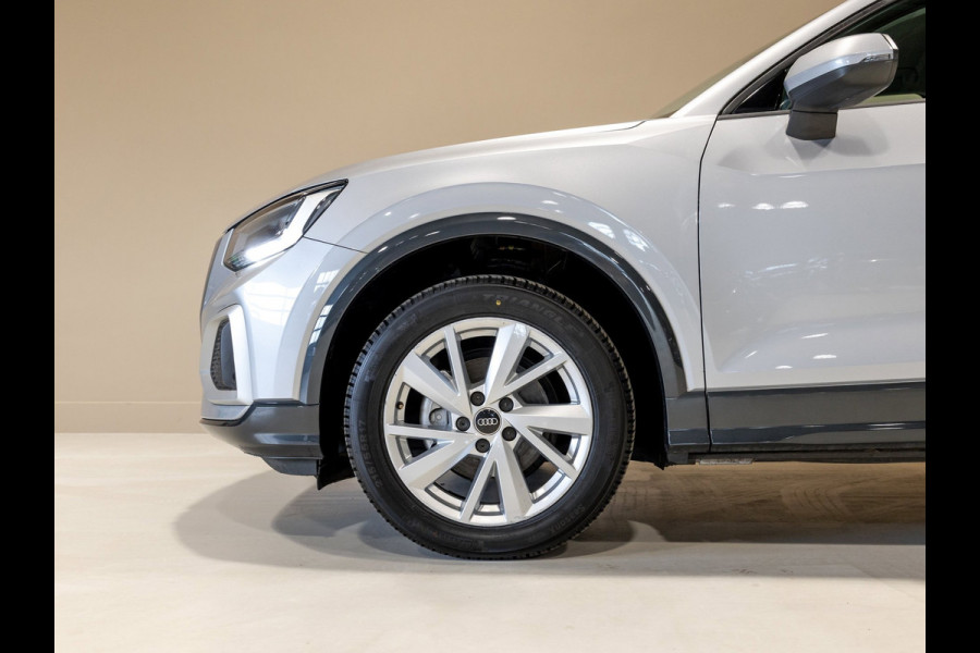 Audi Q2 35 TFSI Advanced edition / 150pk / Stoelverwarming / Adaptieve cruise control / Elektrische achterklep /