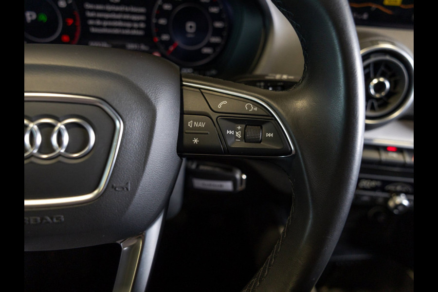 Audi Q2 35 TFSI Advanced edition / 150pk / Stoelverwarming / Adaptieve cruise control / Elektrische achterklep /