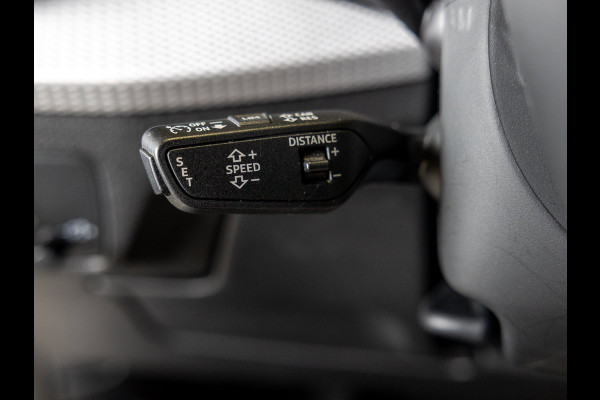 Audi Q2 35 TFSI Advanced edition / 150pk / Stoelverwarming / Adaptieve cruise control / Elektrische achterklep /