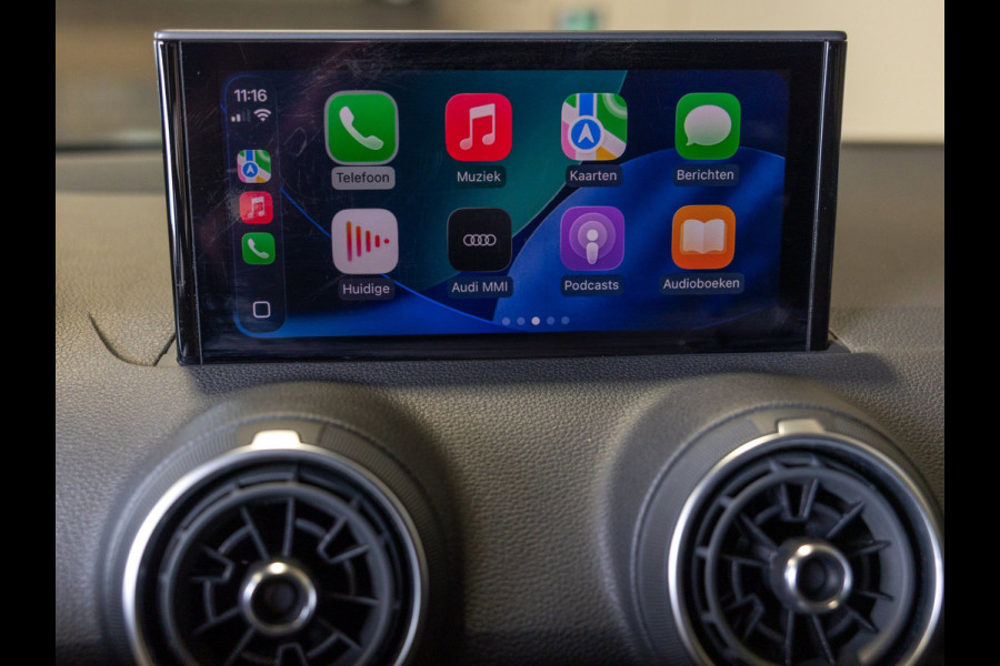 Audi Q2 35 TFSI Advanced edition / 150pk / Stoelverwarming / Adaptieve cruise control / Elektrische achterklep /