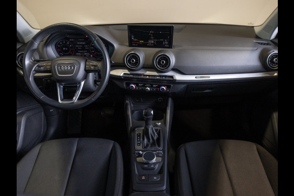 Audi Q2 35 TFSI Advanced edition / 150pk / Stoelverwarming / Adaptieve cruise control / Elektrische achterklep /