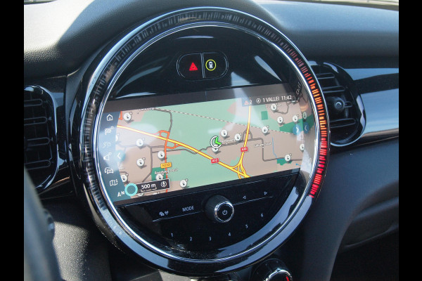 MINI Mini Electric Classic 33 kWh | Panoramadak | Camera | Apple Carplay | Cruise Control |