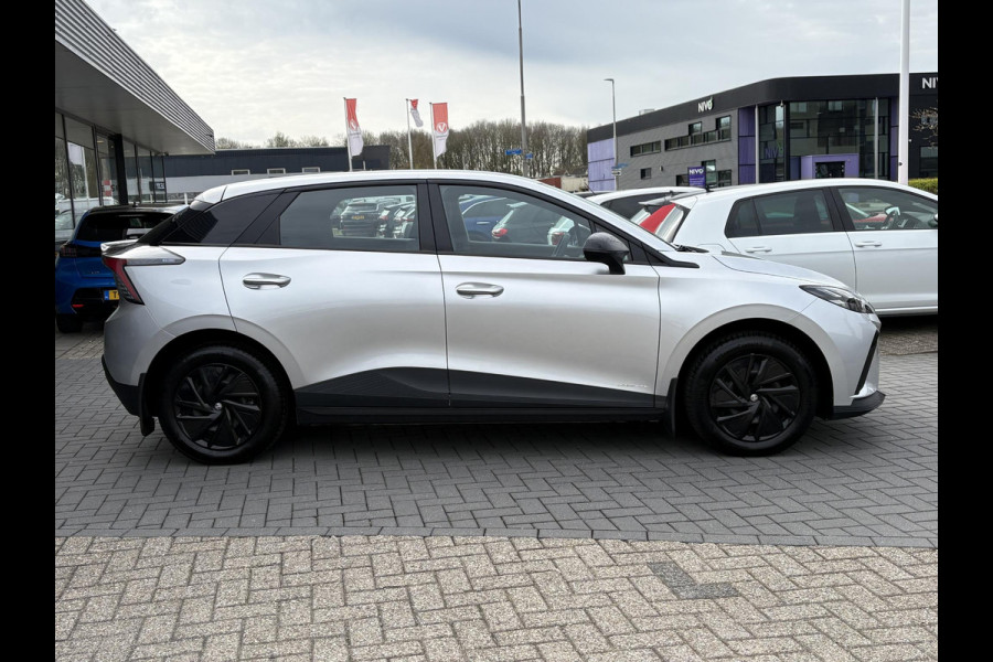 MG Mg4 electric Standard 51 kWh | Carplay | Parkeersensoren