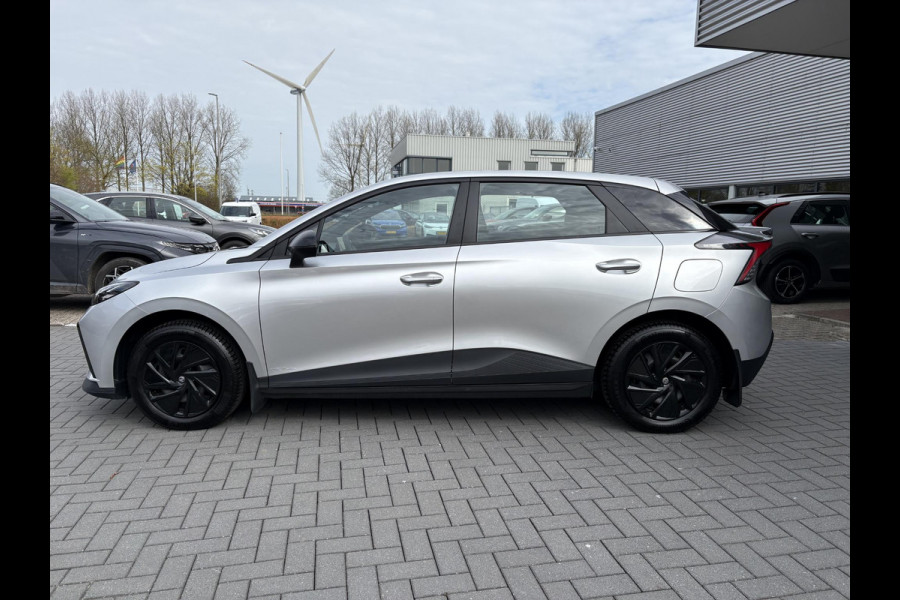 MG Mg4 electric Standard 51 kWh | Carplay | Parkeersensoren