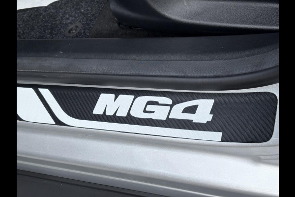 MG Mg4 electric Standard 51 kWh | Carplay | Parkeersensoren