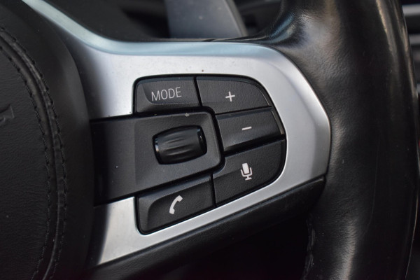 BMW X4 xDrive20i High Executive Edition M-Sport Pano Camera HK