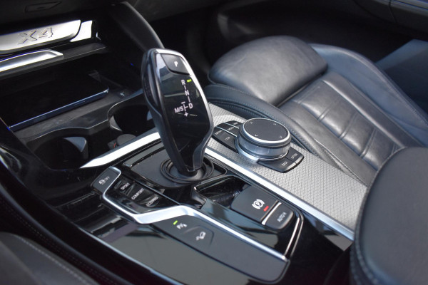 BMW X4 xDrive20i High Executive Edition M-Sport Pano Camera HK