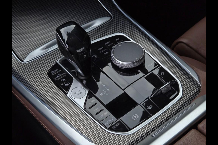 BMW X5 XDRIVE45E M SPORT | DRIVING PROFF. | PANORAMA | 360 CAMERA | SPORTSTOELEN | LASER | TREKHAAK |