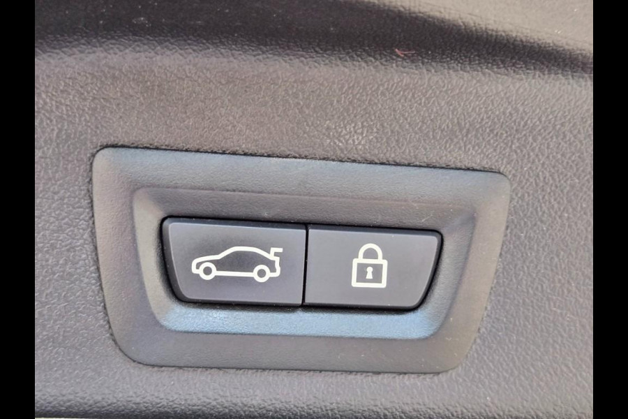 BMW X5 XDRIVE45E M SPORT | DRIVING PROFF. | PANORAMA | 360 CAMERA | SPORTSTOELEN | LASER | TREKHAAK |