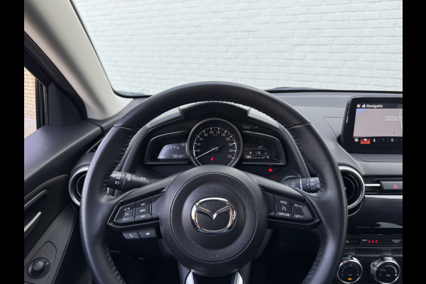 Mazda 2 1.5 Skyactiv-G Luxury | CarPlay | Camera | Dodehoek | LED | DAB+