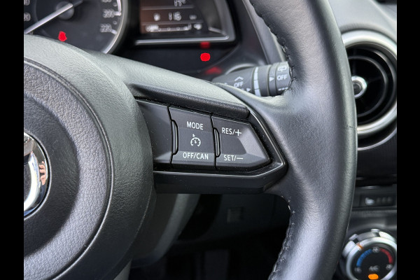Mazda 2 1.5 Skyactiv-G Luxury | CarPlay | Camera | Dodehoek | LED | DAB+