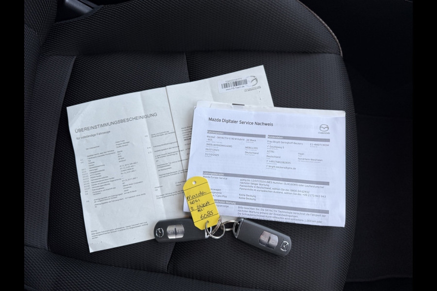 Mazda 2 1.5 Skyactiv-G Luxury | CarPlay | Camera | Dodehoek | LED | DAB+