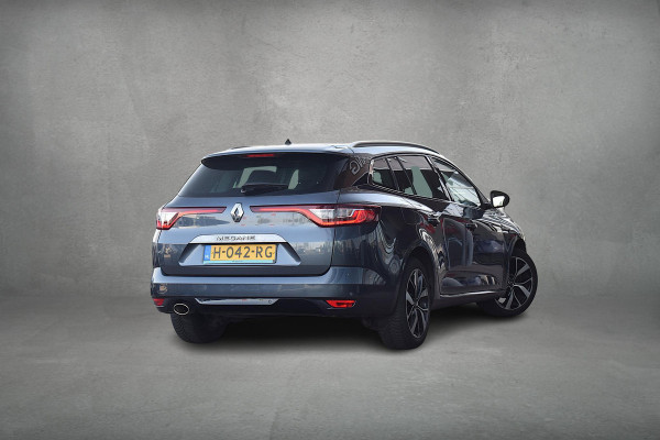 Renault Mégane Estate 1.3 TCe Bose | Apple CarPlay | Half Leer | Sportstoelen | ACC