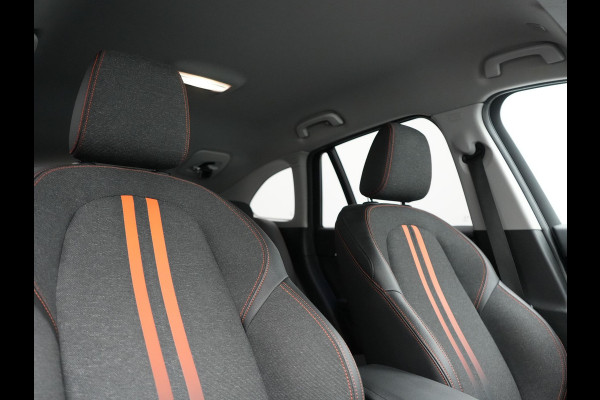 BMW X1 xDrive25e Sportline PHEV 221pk Dealer O.H | Trekhaak Afn. | Camera | Sportstoelen & Stuur Verwarmd | BMW LED | Hifi Audio | Navigatie | DAB | 18" L.M | Plug In Hybrid |