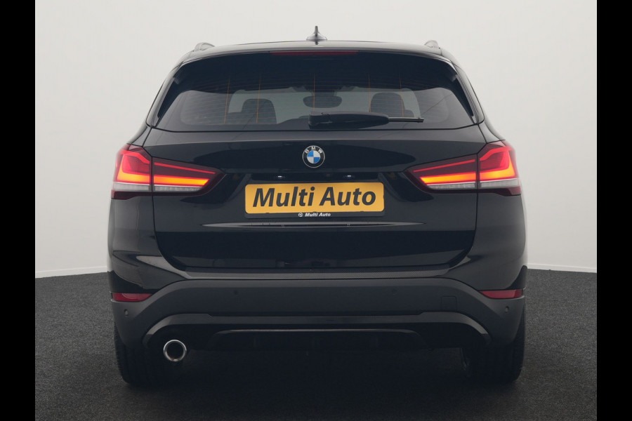 BMW X1 xDrive25e Sportline PHEV 221pk Dealer O.H | Trekhaak Afn. | Camera | Sportstoelen & Stuur Verwarmd | BMW LED | Hifi Audio | Navigatie | DAB | 18" L.M | Plug In Hybrid |