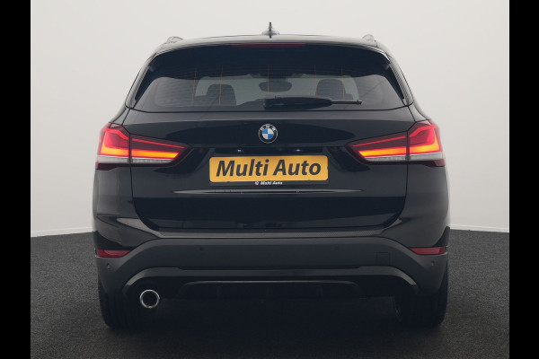 BMW X1 xDrive25e Sportline PHEV 221pk Dealer O.H | Trekhaak Afn. | Camera | Sportstoelen & Stuur Verwarmd | BMW LED | Hifi Audio | Navigatie | DAB | 18" L.M | Plug In Hybrid |