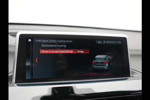 BMW X1 xDrive25e Sportline PHEV 221pk Dealer O.H | Trekhaak Afn. | Camera | Sportstoelen & Stuur Verwarmd | BMW LED | Hifi Audio | Navigatie | DAB | 18" L.M | Plug In Hybrid |