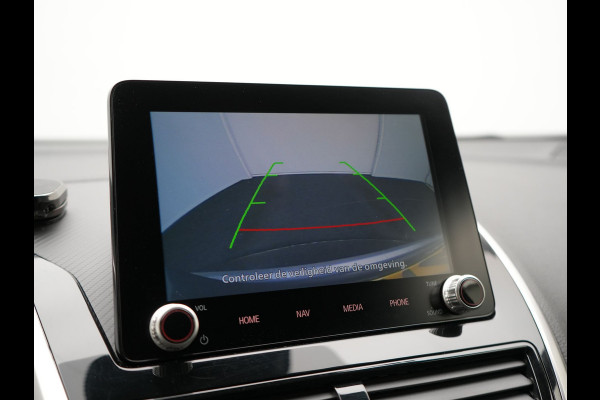 Mitsubishi Eclipse Cross 2.4 Intense PHEV 188pk Dealer O.H. | Camera | Keyless | Alcantara Sportstoelen Verwarmd | Apple Carplay | Cruise Control | Navigatie | DAB | Plug In Hybrid |