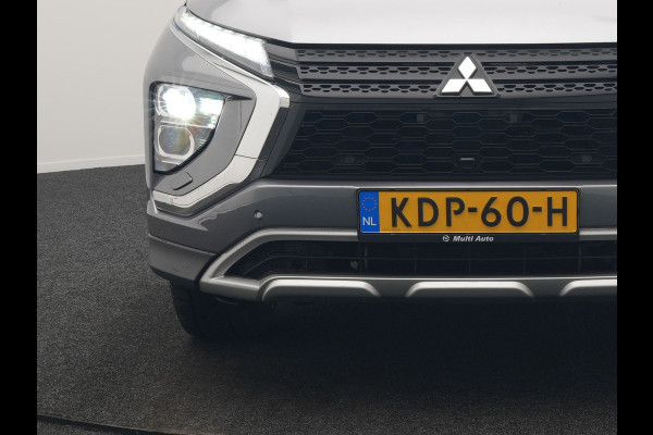 Mitsubishi Eclipse Cross 2.4 Intense PHEV 188pk Dealer O.H. | Camera | Keyless | Alcantara Sportstoelen Verwarmd | Apple Carplay | Cruise Control | Navigatie | DAB | Plug In Hybrid |
