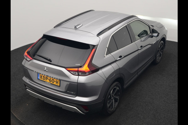 Mitsubishi Eclipse Cross 2.4 Intense PHEV 188pk Dealer O.H. | Camera | Keyless | Alcantara Sportstoelen Verwarmd | Apple Carplay | Cruise Control | Navigatie | DAB | Plug In Hybrid |