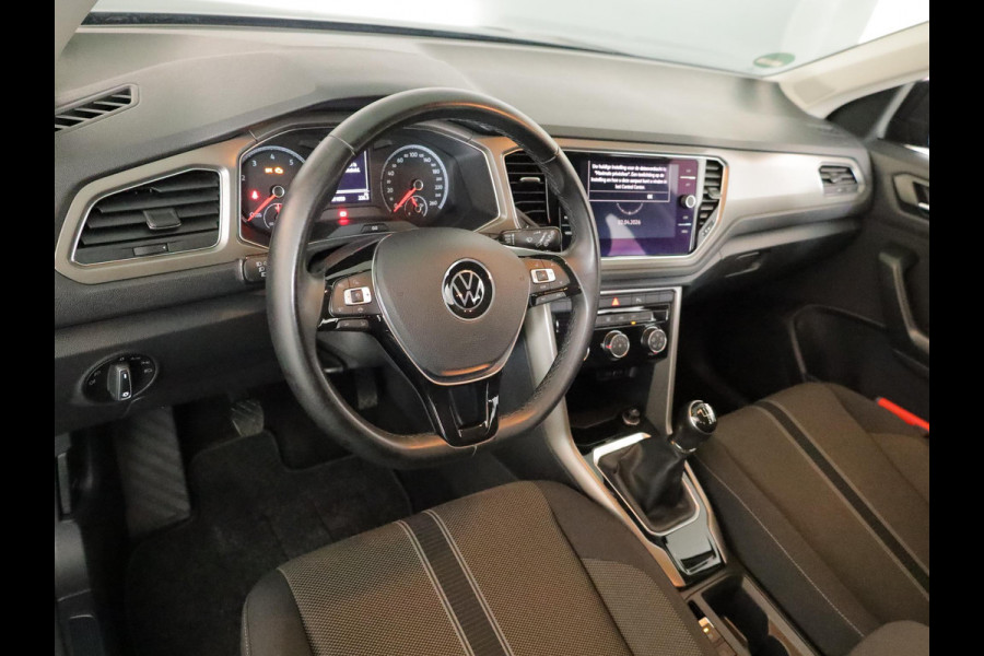 Volkswagen T-Roc 1.0 TSI T-Roc 110pk 6bak| airco| LM-velgen| Parksensors|