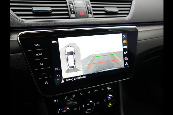 Škoda Superb Combi 1.4 TSI iV Sportline Business PHEV 218pk Dealer O.H | Trekhaak af Fabriek | Adaptive Cruise | 360 Camera | Alcantara Sportstoelen Memory & Verwarmd | 19"L.M | Keyless | Crystal LED | Plug In Hybrid |