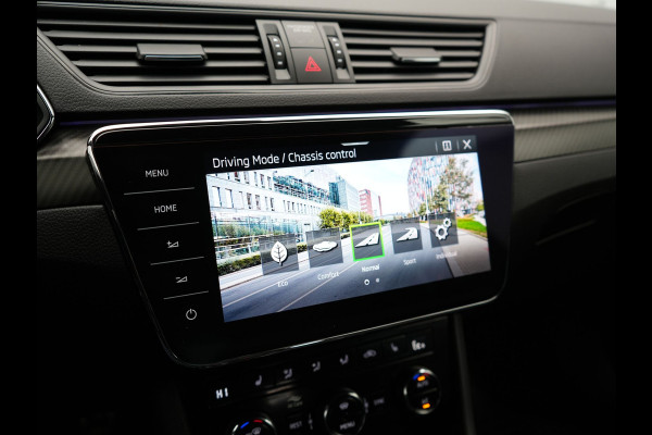 Škoda Superb Combi 1.4 TSI iV Sportline Business PHEV 218pk Dealer O.H | Trekhaak af Fabriek | Adaptive Cruise | 360 Camera | Alcantara Sportstoelen Memory & Verwarmd | 19"L.M | Keyless | Crystal LED | Plug In Hybrid |