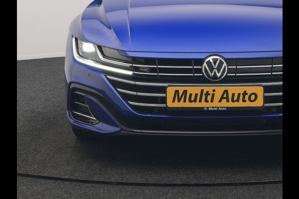 Volkswagen Arteon Shooting Brake 1.4 TSI eHybrid R-Line PHEV 218pk Dealer O.H. | Trekhaak Af Fabriek | Adaptive Cruise | Lederen Sportstoelen Memory & Massage | Keyless | Apple Carplay | Stoelverwarming | Navigatie | DAB | Plug In Hybrid |