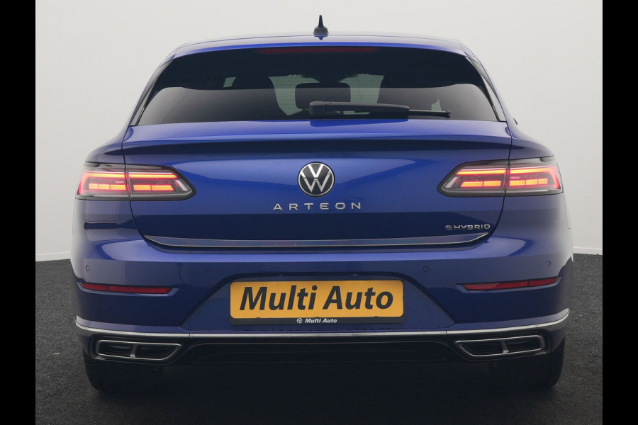 Volkswagen Arteon Shooting Brake 1.4 TSI eHybrid R-Line PHEV 218pk Dealer O.H. | Trekhaak Af Fabriek | Adaptive Cruise | Lederen Sportstoelen Memory & Massage | Keyless | Apple Carplay | Stoelverwarming | Navigatie | DAB | Plug In Hybrid |