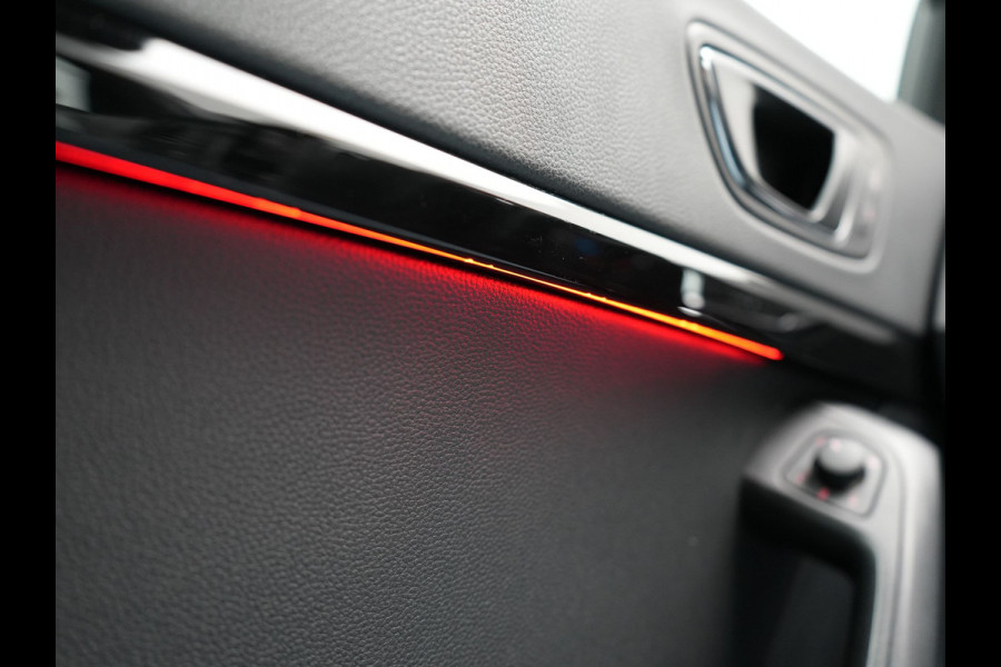 Seat Ateca 1.4 EcoTSI Xcellence Business Intense 150pk | Camera | Beats  Audio | Lederen Sportstoelen Verwarmd | Sfeerverlichting | Apple Carplay | Keyless | Virtual Cockpit | Cruise Control | Navigatie | DAB |