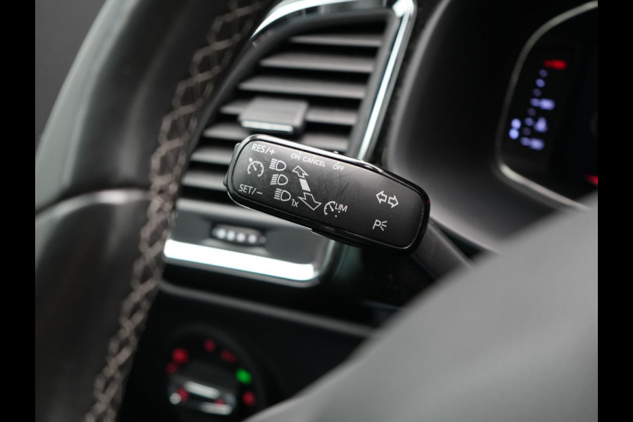 Seat Ateca 1.4 EcoTSI Xcellence Business Intense 150pk | Camera | Beats  Audio | Lederen Sportstoelen Verwarmd | Sfeerverlichting | Apple Carplay | Keyless | Virtual Cockpit | Cruise Control | Navigatie | DAB |