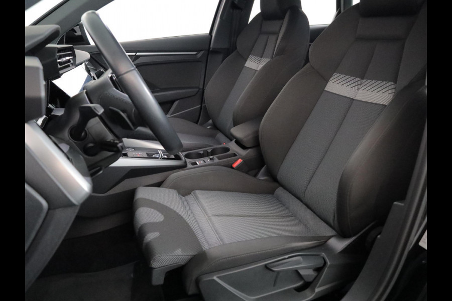 Audi A3 Sportback 40 TFSI e Advanced edition Hybrid 204pk| 17'LM-velgen| Navi| Full LED|Parksensors