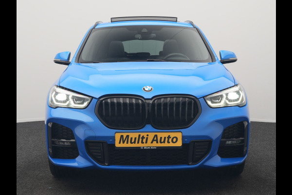 BMW X1 xDrive25e M Sport PHEV 221pk Dealer O.H | Trekhaak Afn. | Panodak | Camera | Sportstoelen & Sportstuur Verwarmd | Hifi Audio | Cruise Control | Sfeerverlichting | Navigatie | DAB | 19"L.M | Plug In Hybrid |