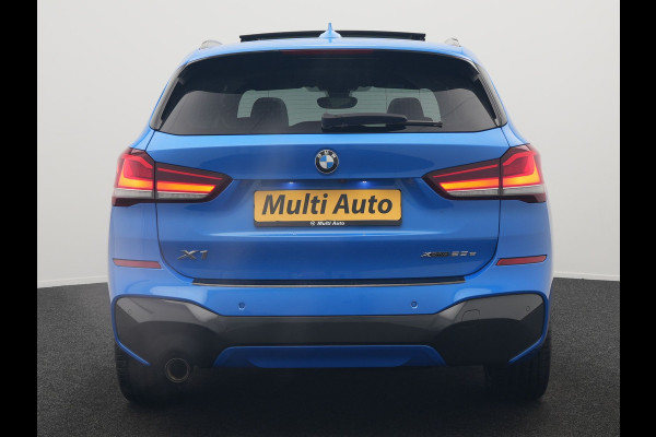 BMW X1 xDrive25e M Sport PHEV 221pk Dealer O.H | Trekhaak Afn. | Panodak | Camera | Sportstoelen & Sportstuur Verwarmd | Hifi Audio | Cruise Control | Sfeerverlichting | Navigatie | DAB | 19"L.M | Plug In Hybrid |