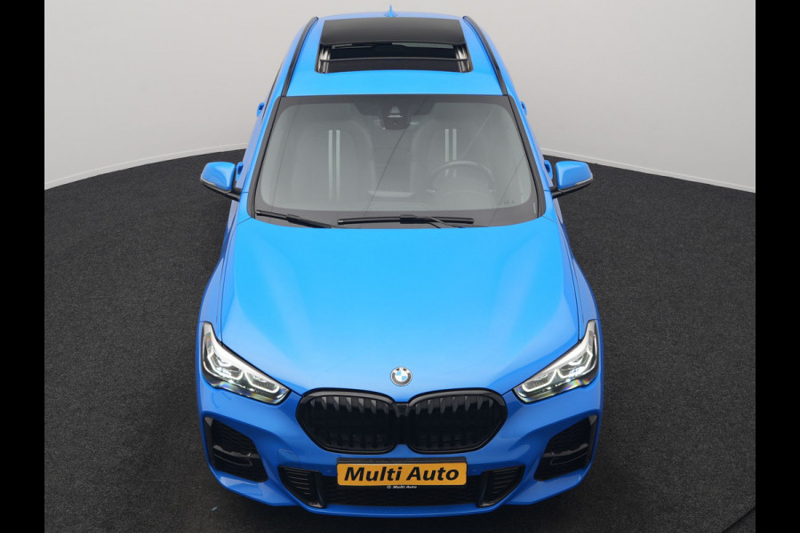 BMW X1 xDrive25e M Sport PHEV 221pk Dealer O.H | Trekhaak Afn. | Panodak | Camera | Sportstoelen & Sportstuur Verwarmd | Hifi Audio | Cruise Control | Sfeerverlichting | Navigatie | DAB | 19"L.M | Plug In Hybrid |
