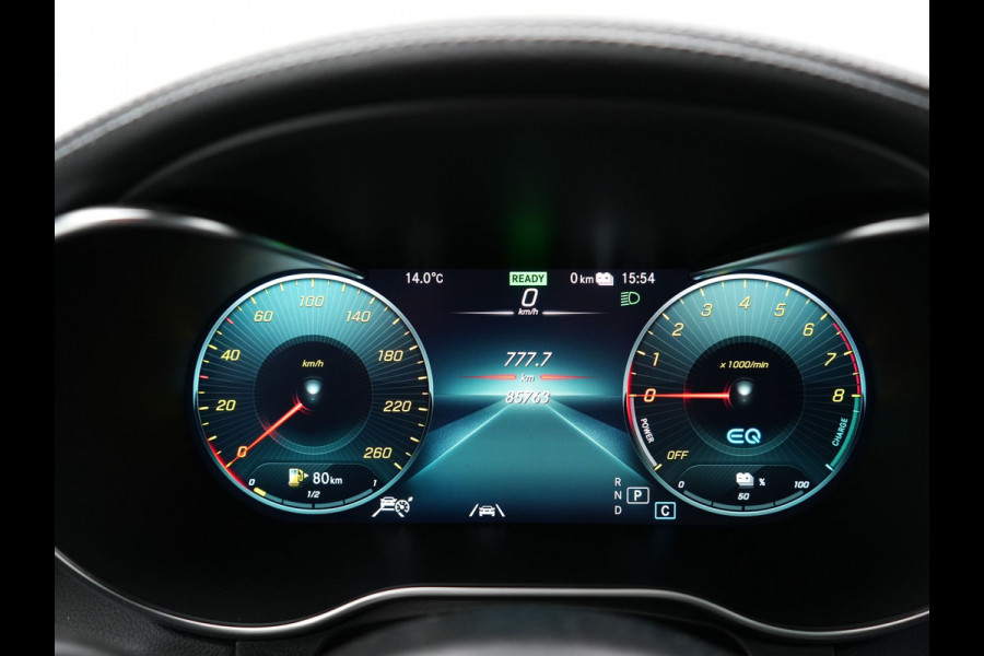 Mercedes-Benz GLC 300e 4MATIC Premium Plus PHEV 320pk Dealer O.H | Panodak | Trekhaak af Fabriek | Adaptive Cruise | Multibeam LED | 20" L.M | Apple Carplay | Sfeerverlichting | Camera | BLIS |