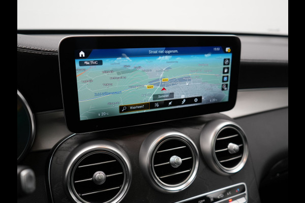 Mercedes-Benz GLC 300e 4MATIC Premium Plus PHEV 320pk Dealer O.H | Panodak | Trekhaak af Fabriek | Adaptive Cruise | Multibeam LED | 20" L.M | Apple Carplay | Sfeerverlichting | Camera | BLIS |