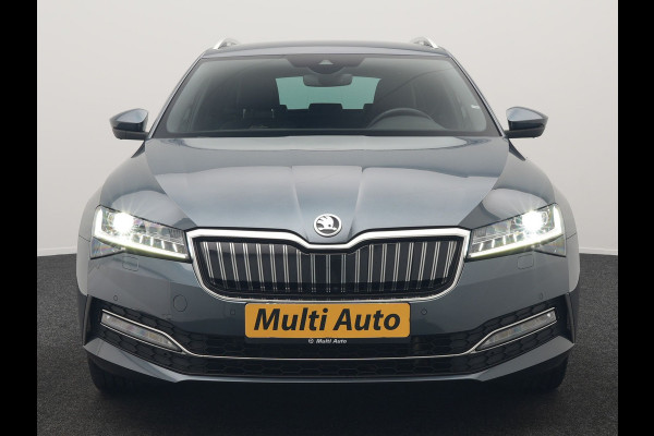Škoda Superb Combi 1.4 TSI iV Laurin & Klement PHEV 218pk Dealer O.H. | Adaptive Cruise | 360 Camera | Canton Audio | Lederen Comfortstoelen Memory & Massage & Ventilatie | Sfeerverlichting | Stoelen & Stuur Verwarmd | Apple Carplay | Blis | Keyless | Plug In Hybrid |