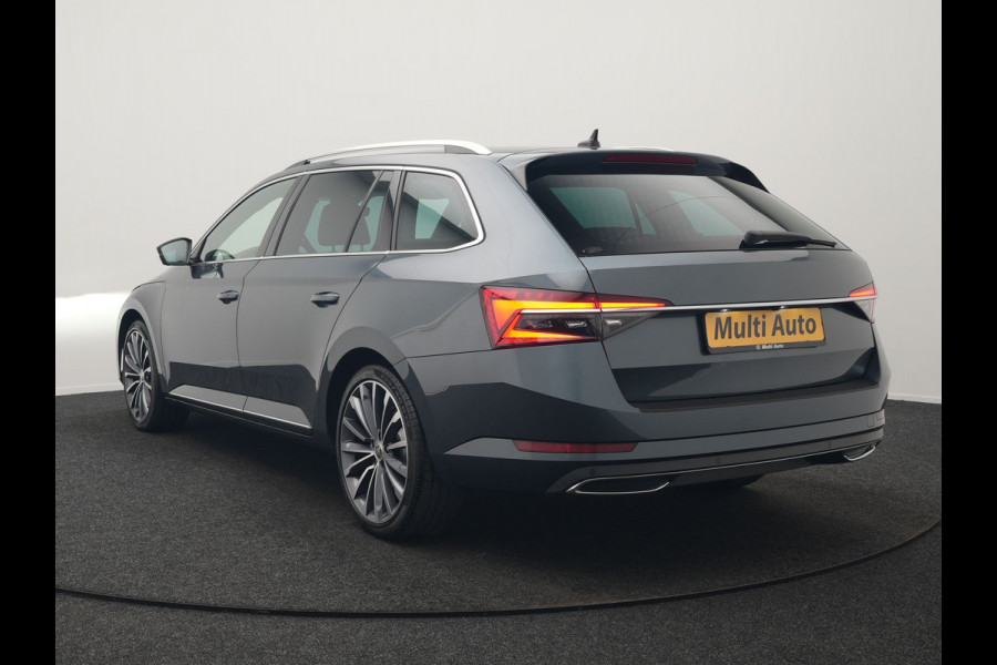 Škoda Superb Combi 1.4 TSI iV Laurin & Klement PHEV 218pk Dealer O.H. | Adaptive Cruise | 360 Camera | Canton Audio | Lederen Comfortstoelen Memory & Massage & Ventilatie | Sfeerverlichting | Stoelen & Stuur Verwarmd | Apple Carplay | Blis | Keyless | Plug In Hybrid |