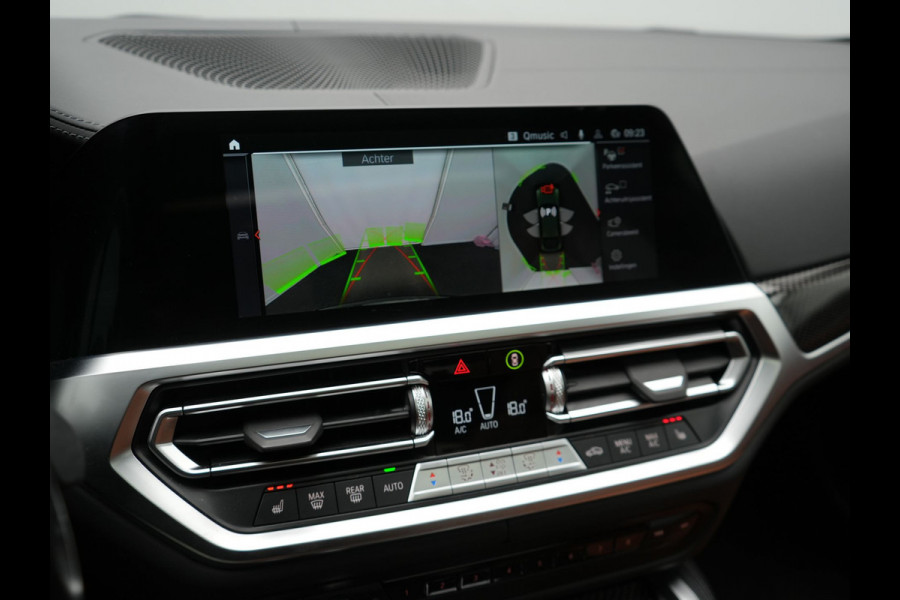 BMW 4 Serie Coupé 430i M Sport 245pk Dealer O.H Sanremo Green | Panodak | Lederen Competition Stoelen Memory & Verwarmd | Adaptive Onderstel | 360 Camera | Harman & Kardon | 19" L.M | Carbon | Apple Carplay | Navigatie | Blis | Virtual | DAB |