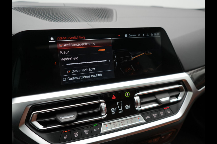 BMW 4 Serie Coupé 430i M Sport 245pk Dealer O.H Sanremo Green | Panodak | Lederen Competition Stoelen Memory & Verwarmd | Adaptive Onderstel | 360 Camera | Harman & Kardon | 19" L.M | Carbon | Apple Carplay | Navigatie | Blis | Virtual | DAB |