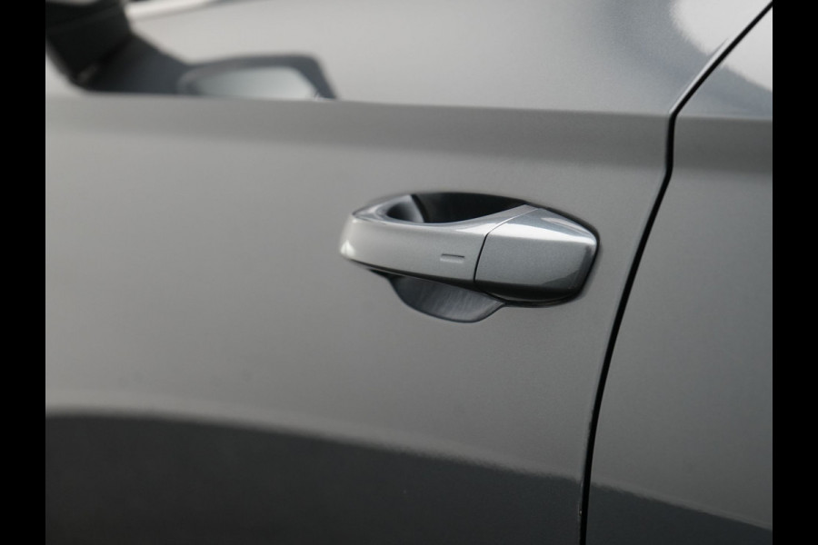 Seat Ateca 1.5 TSI 4DRIVE Xcellence Business Intense 150pk | Panodak | 360 Camera | Sfeerverlichting | Keyless | LED Koplampen | Apple Carplay | Navigatie | Virtual Cockpit |