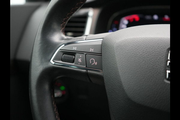 Seat Ateca 1.5 TSI 4DRIVE Xcellence Business Intense 150pk | Panodak | 360 Camera | Sfeerverlichting | Keyless | LED Koplampen | Apple Carplay | Navigatie | Virtual Cockpit |