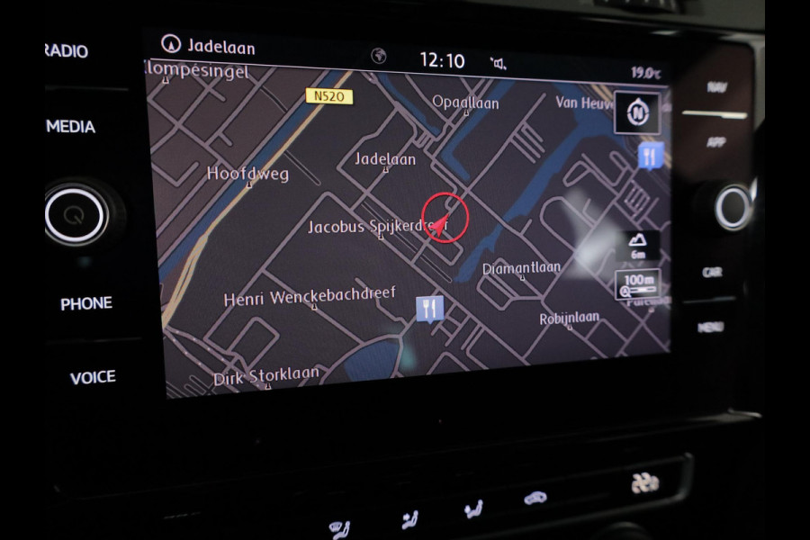 Volkswagen Golf 1.5 TSI Highline Business R 150pk DSG| Camera| Navi| 18'LM-velgen