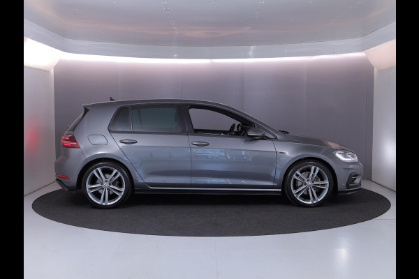 Volkswagen Golf 1.5 TSI Highline Business R 150pk DSG| Camera| Navi| 18'LM-velgen