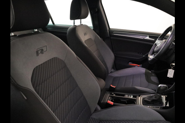 Volkswagen Golf 1.5 TSI Highline Business R 150pk DSG| Camera| Navi| 18'LM-velgen